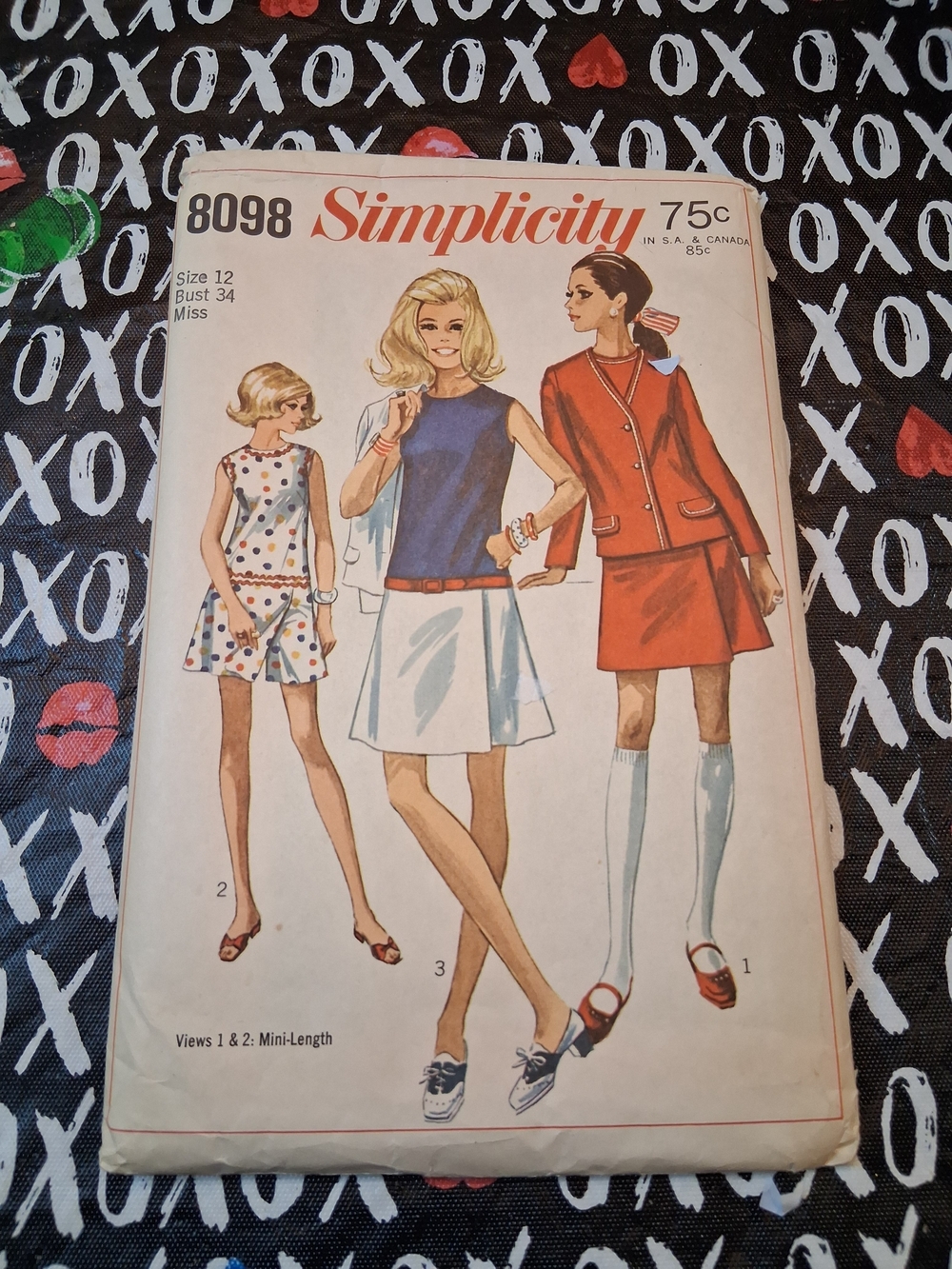 Simplicity Vintage 8098 Mod Dress & Jacket Pattern - Blue, White, Red